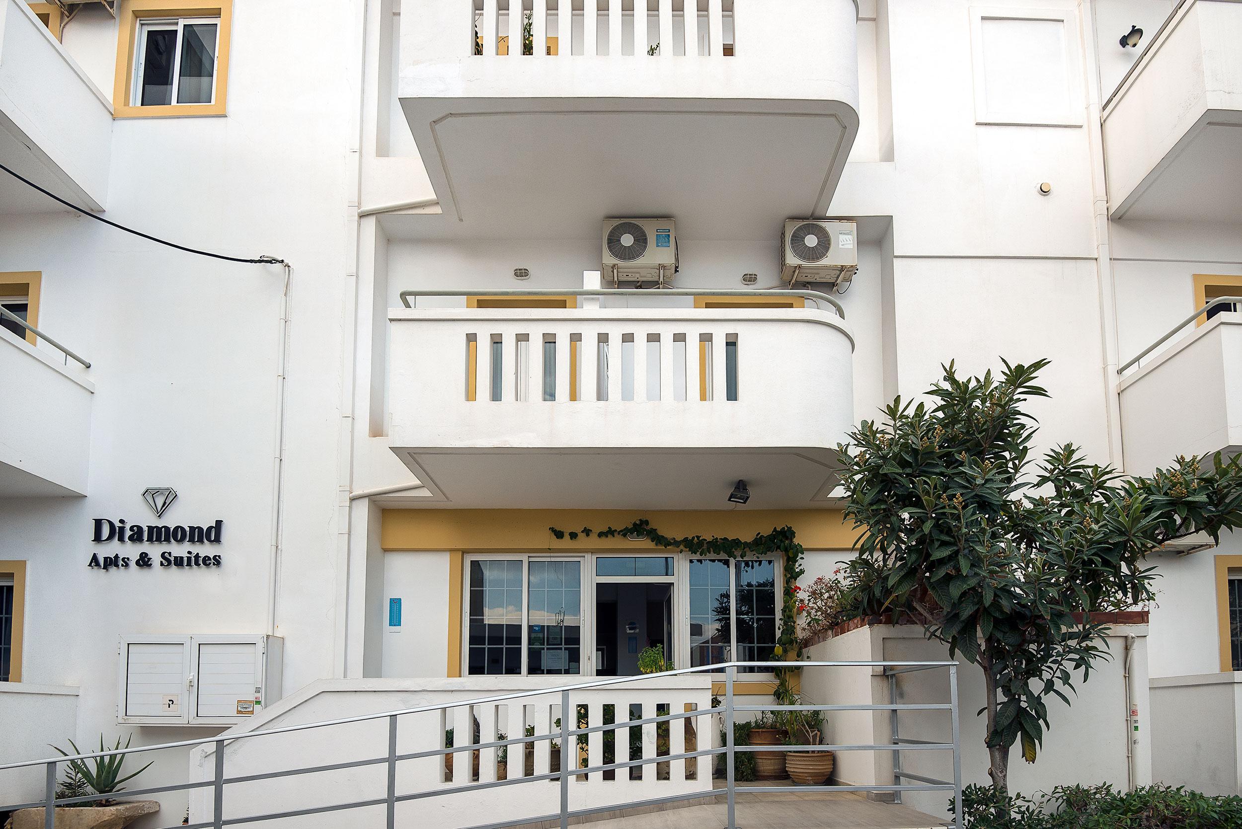 Diamond Apartments & Suites Hersonissos  Exterior foto