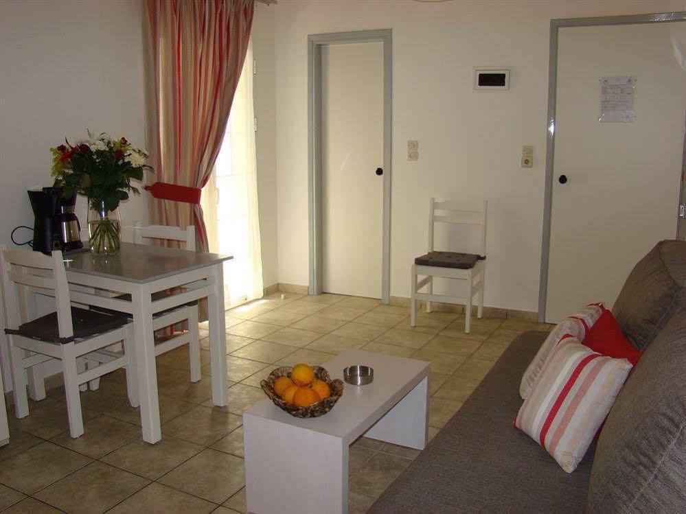 Diamond Apartments & Suites Hersonissos  Exterior foto